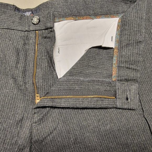 Dockers D2 Signature Khaki Pants - Straight Fit - Flat Front - 38x29 NWT - Picture 4 of 9